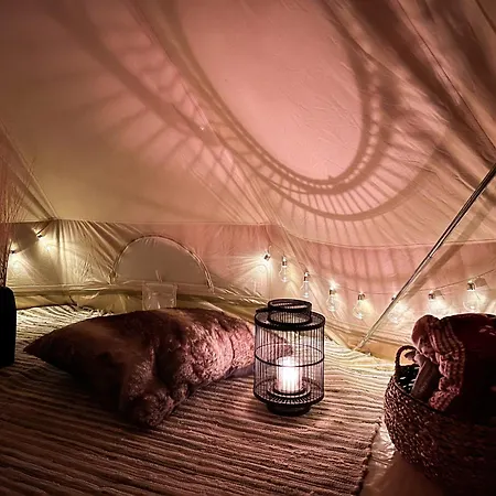 Lux Glamping, Lammas ラグジュアリーテント Halliste